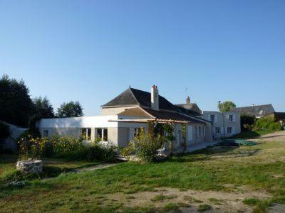 アンビユー Domaine Du Moulin Neuf Bed & Breakfast エクステリア 写真